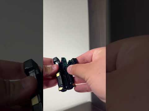 Official YouTube thumbnail for “Metal Cardbot Black Hook Card Weapon”.