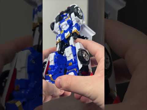 Official YouTube thumbnail for “Transformation of Metal Cardbot S Blue Cop”.
